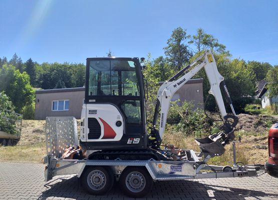 1,9 t Minibagger Bagger mieten - Bobcat E19